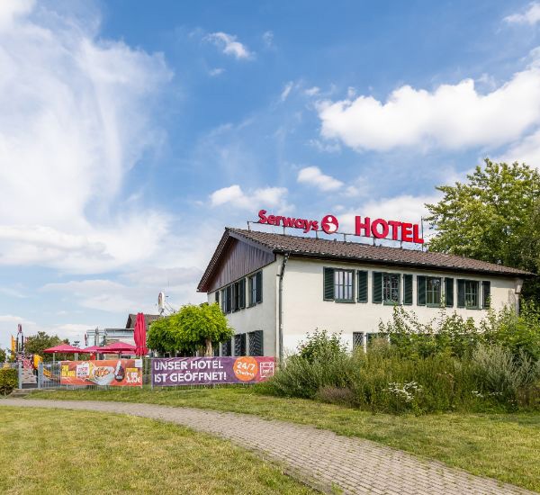 imgi_12_Serways-Hotel-Rhynern-Sued-35
