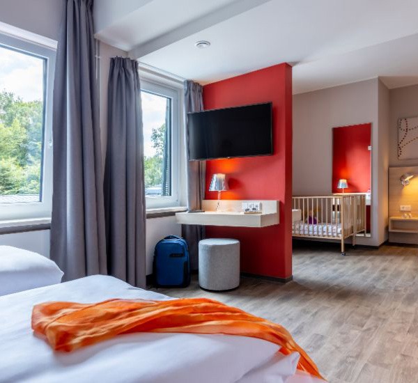 imgi_19_Serways-Hotel-Rhynern-Sued-9